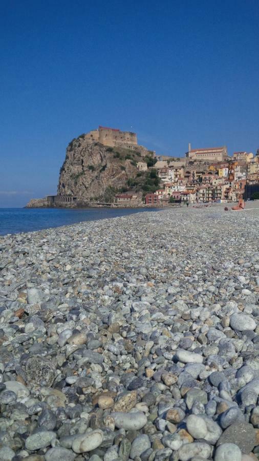Scilla Beach Villa Exterior photo